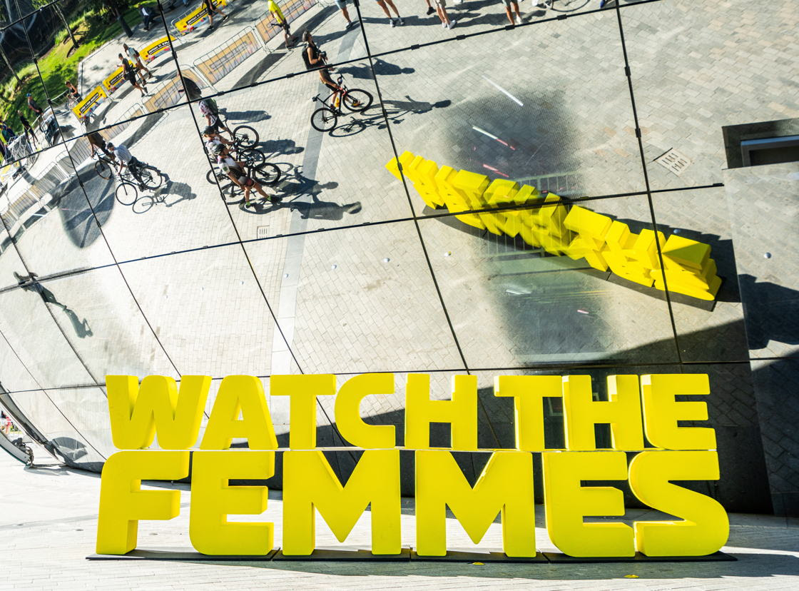 Zwift presenta una radiografía de la situación actual del ciclismo&nbsp;femenino