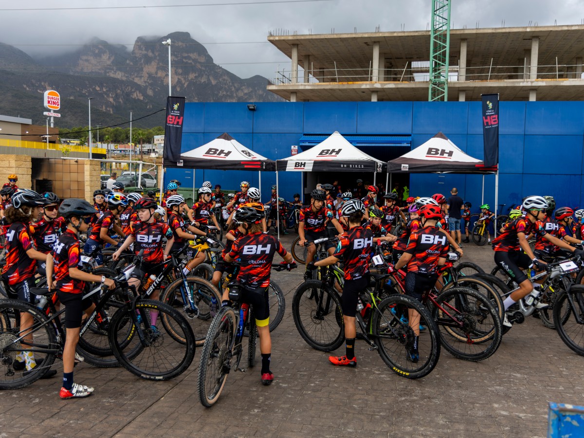 Récord en el Campus Coloma Bike Academy en La Nucía: más de 115&nbsp;jóvenes